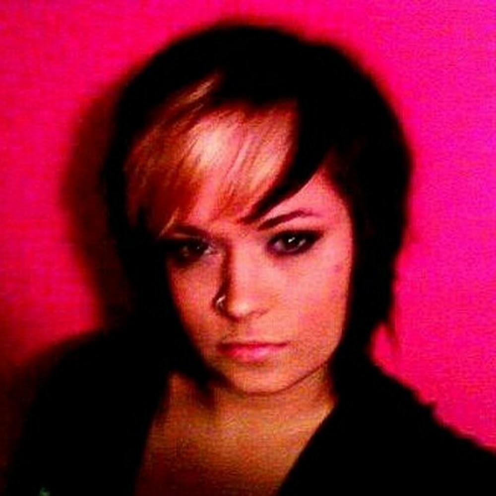 Meet your Posher, Katezkloudz